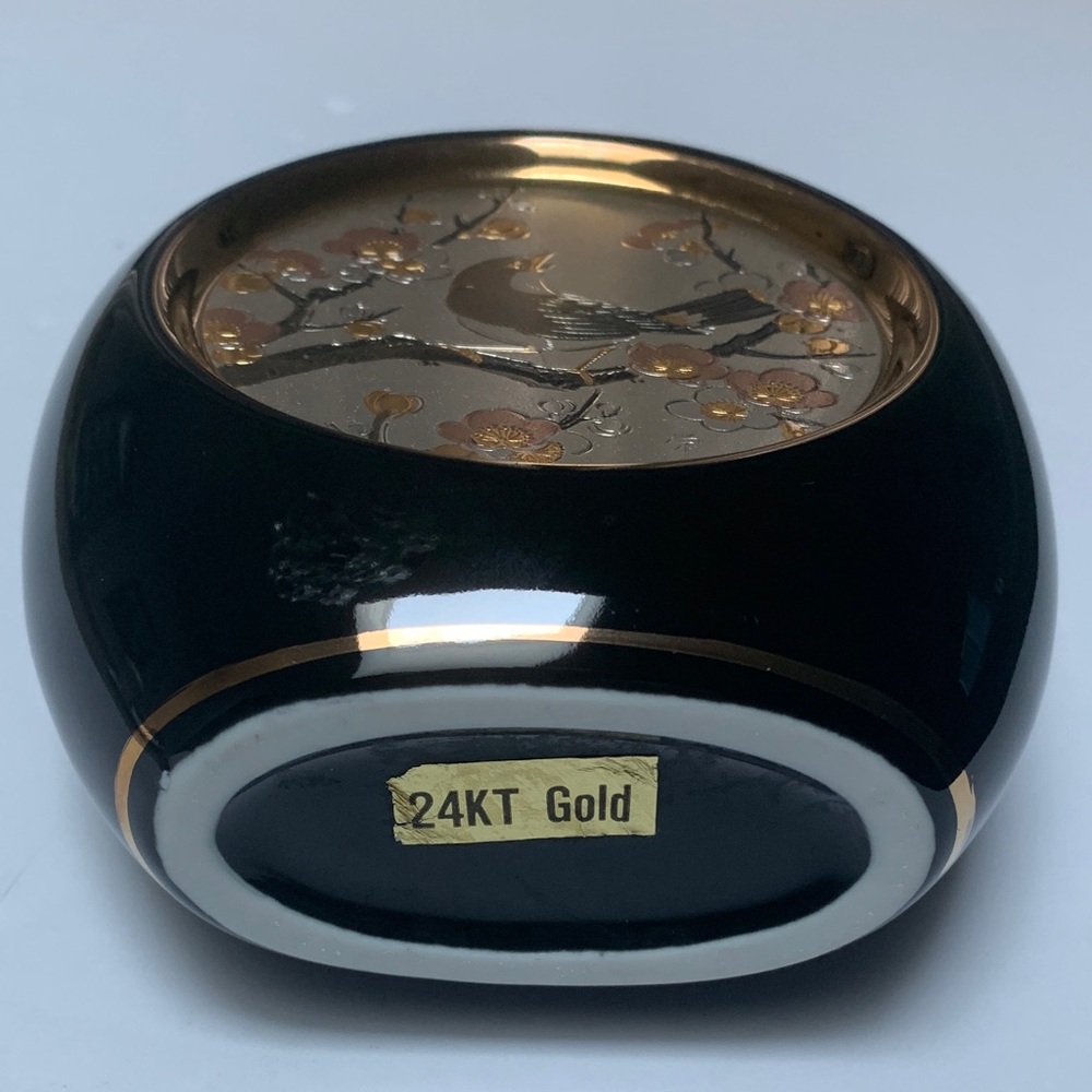 The Art of Chokin.Elegant Black and Gold Vase with Bird Design. 24k Gold Edged. - Picture 3 of 6